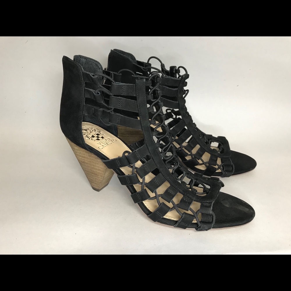 Vince Camino ‘Elanso’ Black Cut out Heels 9